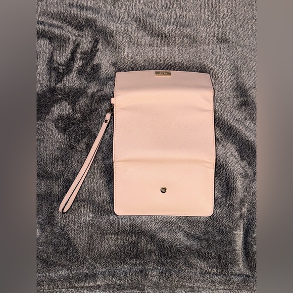 NWOT Kate Spade Blush Pink Wristlet - Picture 8 of 9